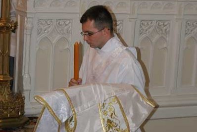 Diakon M. Daniel Mames podczas uroczystości przyjęcia święceń kapłańskich