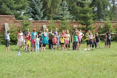 18 lipca - zawody sportowe i konkurs pieśni religijnej